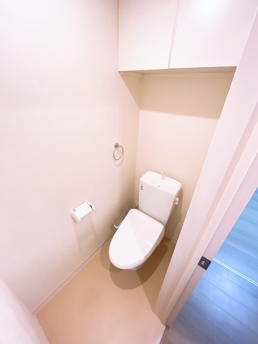 物件内観写真8　(トイレ)