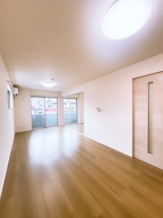 物件内観写真12　(居室)