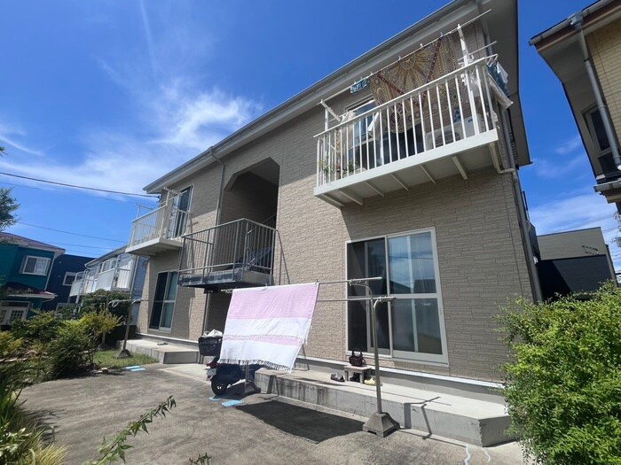 物件外観写真2　(外観写真)