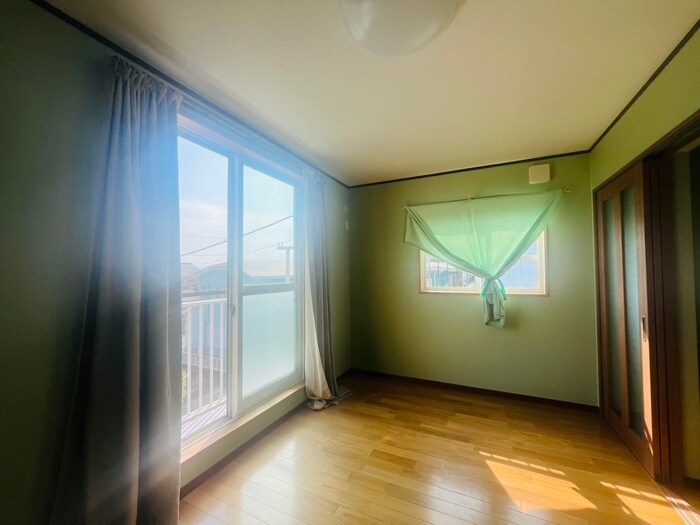 物件内観写真8　(居室)