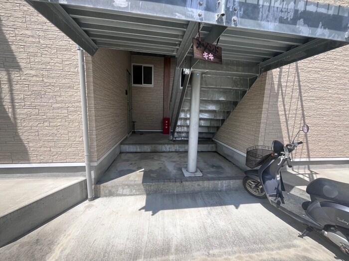 物件外観写真3　(外観写真)