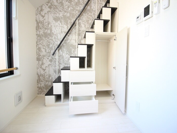 物件内観写真8　(収納)