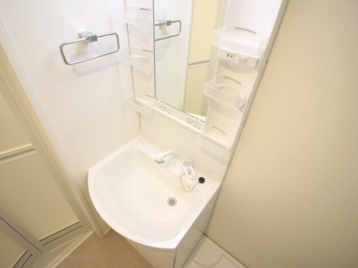 物件内観写真12　(洗面)