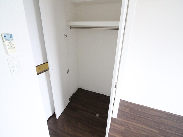 物件内観写真9　(収納)