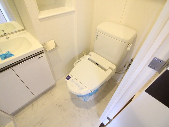 物件内観写真11　(トイレ)