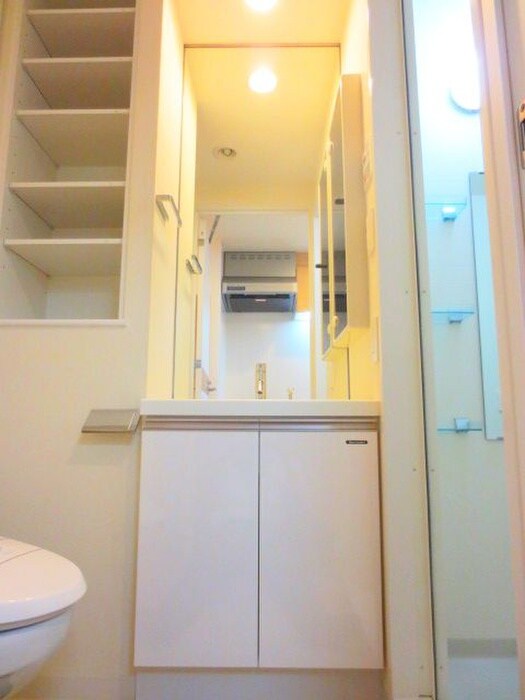 物件内観写真12　(洗面)