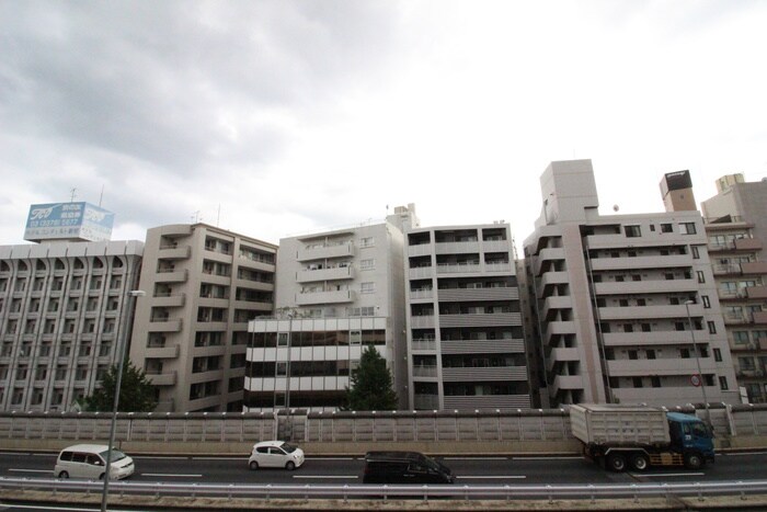 物件内観写真16　(室内からの展望)