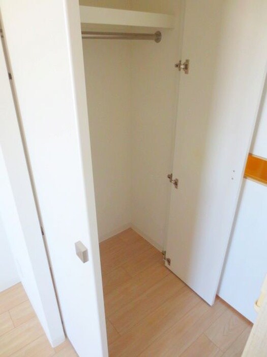 物件内観写真17　(収納)