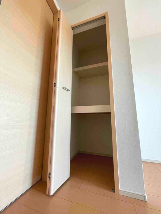 物件内観写真20　(収納)