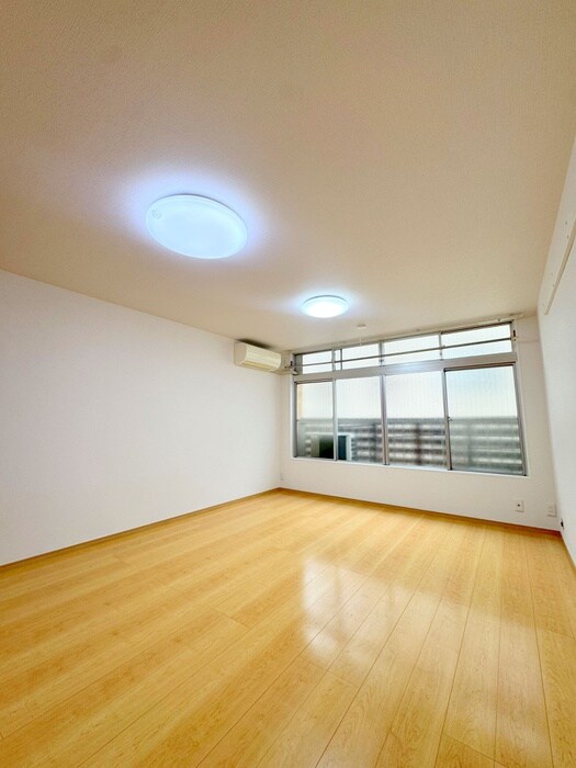 物件内観写真14　(居室)