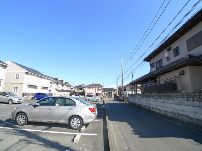 物件外観写真5　(周辺環境)