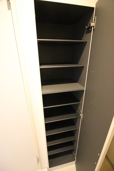 物件内観写真16　(靴箱)