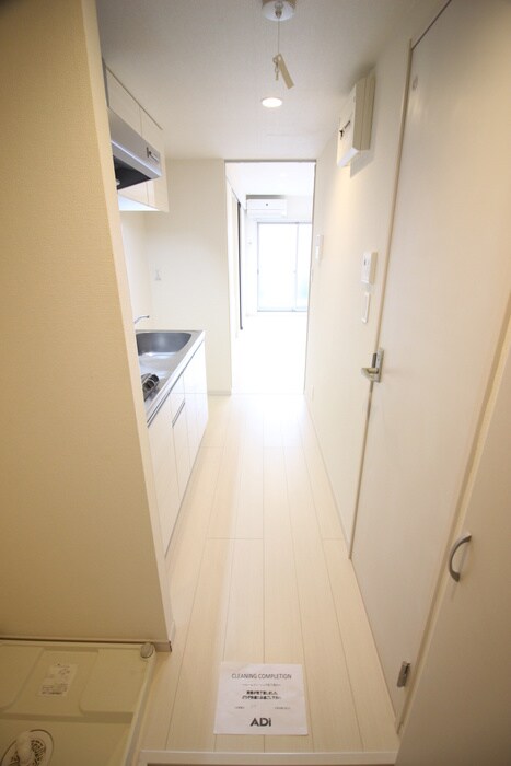 物件内観写真17　(廊下)