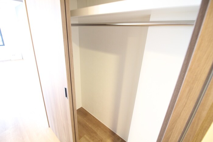 物件内観写真13　(収納)