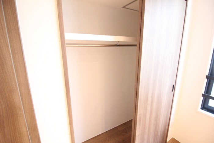物件内観写真13　(収納)