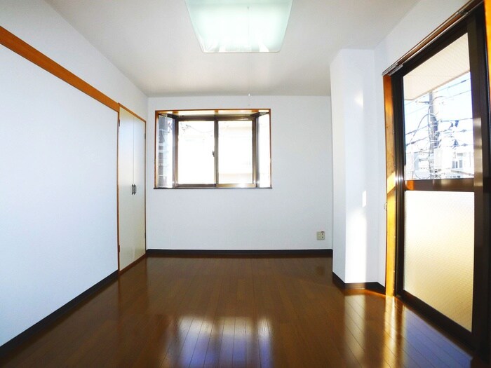 物件内観写真17　(居室)