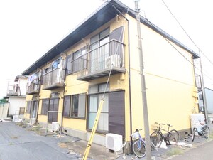 ロイヤルハイツ外観写真