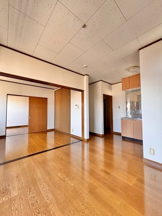 物件内観写真19　(居室)