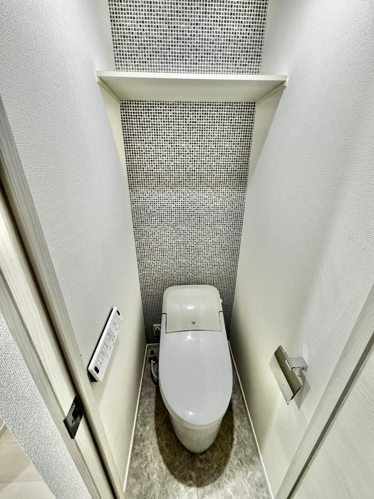 物件内観写真15　(トイレ)