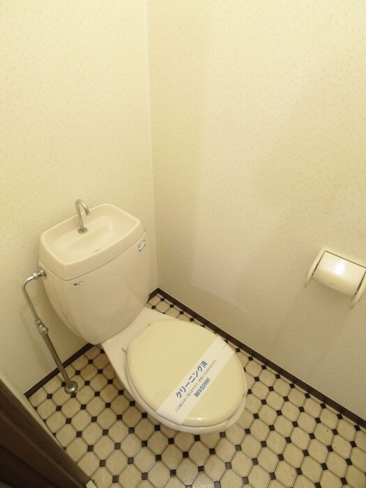 物件内観写真15　(トイレ)