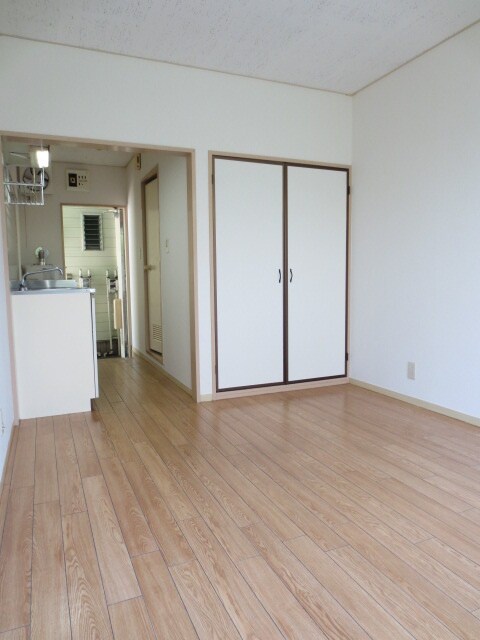 物件内観写真12　(居室)