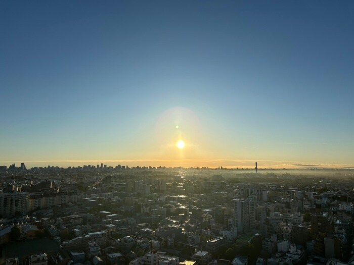 物件内観写真15　(室内からの展望)