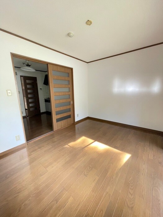 物件内観写真18　(居室)