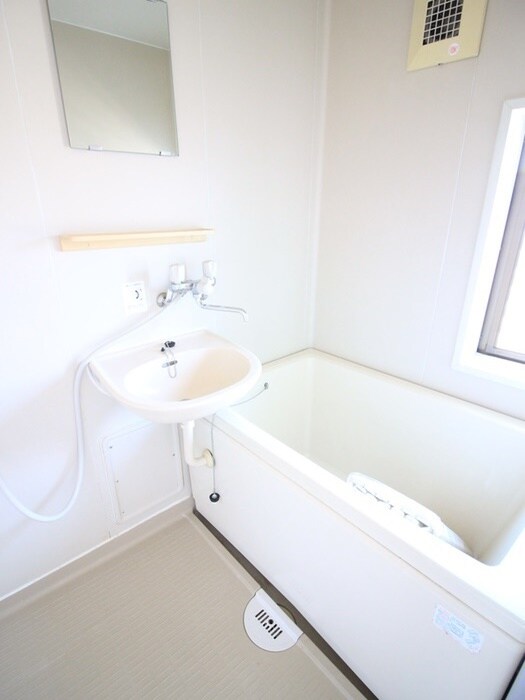 物件内観写真9　(バス／シャワールーム等)