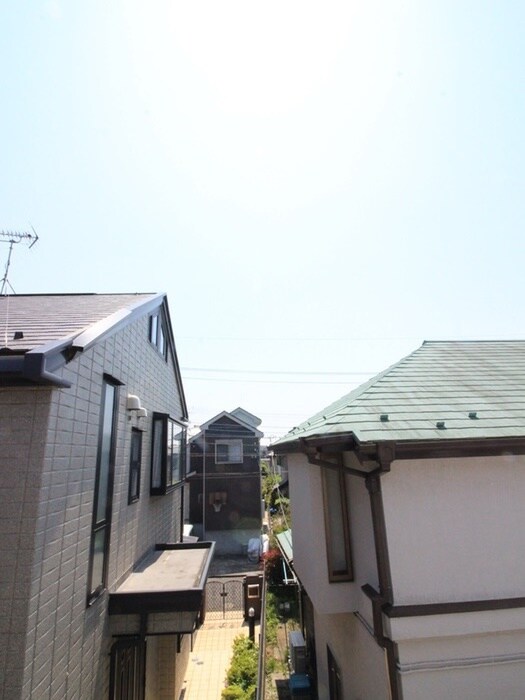 物件内観写真16　(室内からの展望)