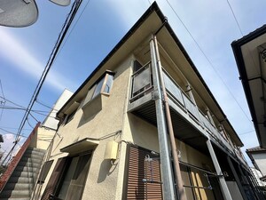 タカハイツ外観写真