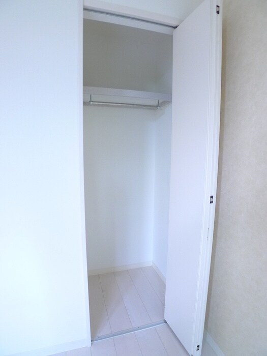 物件内観写真10　(収納)