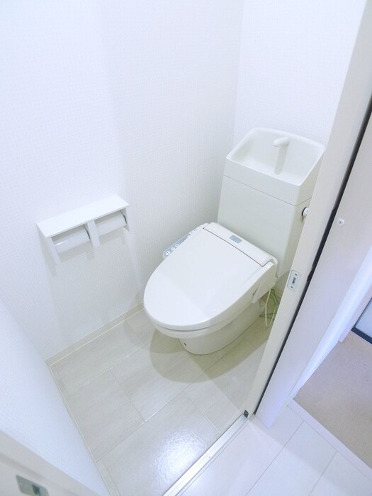 物件内観写真15　(トイレ)