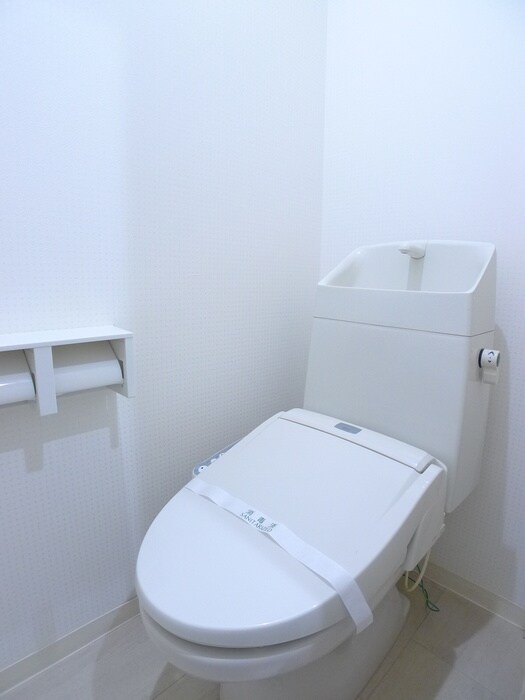 物件内観写真15　(トイレ)