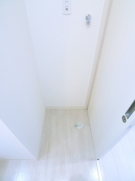 物件内観写真19　(洗濯機置場)