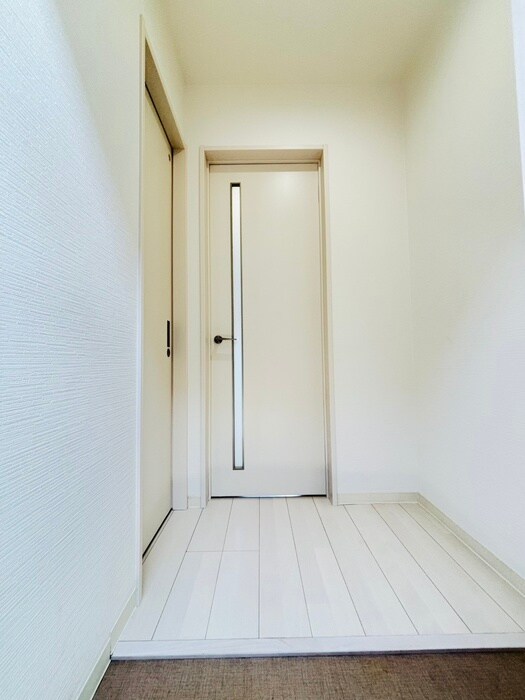物件内観写真20　(玄関)