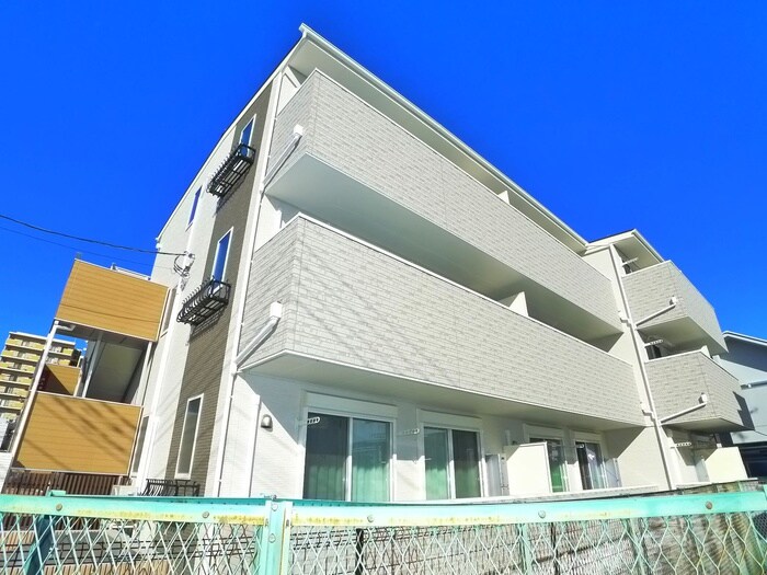 物件外観写真1　(外観写真)