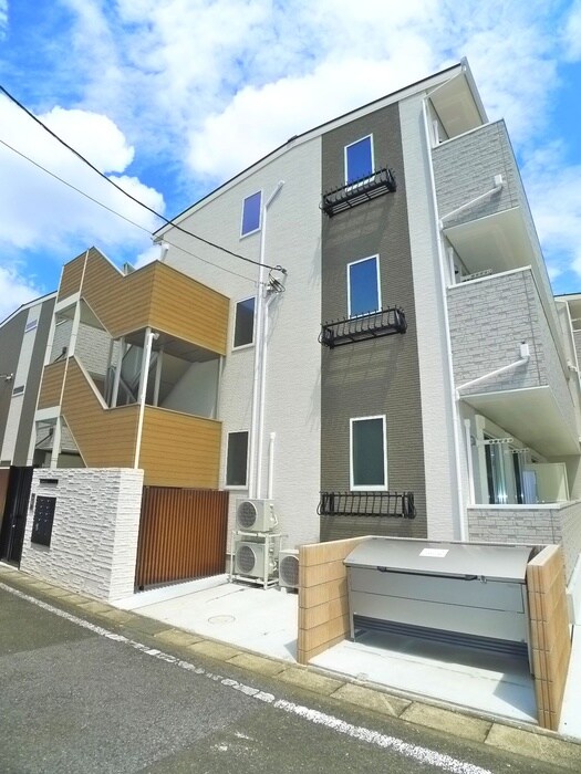 物件外観写真2　(外観写真)