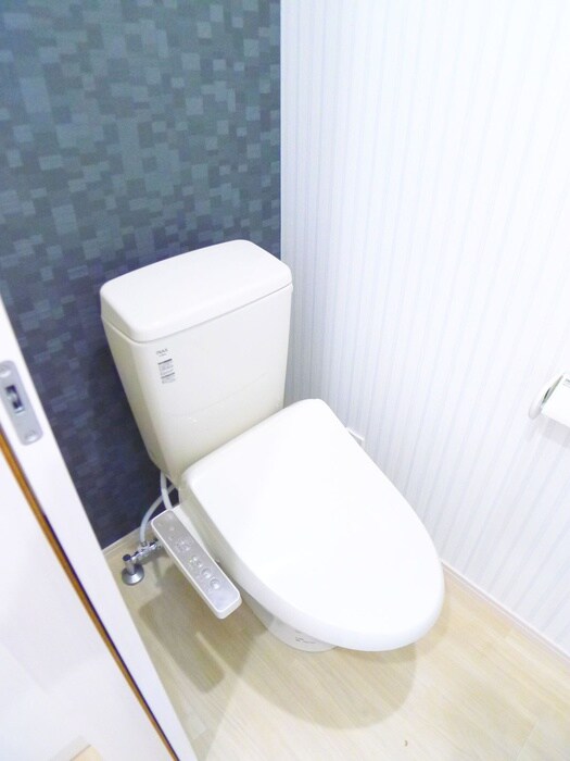 物件内観写真16　(トイレ)