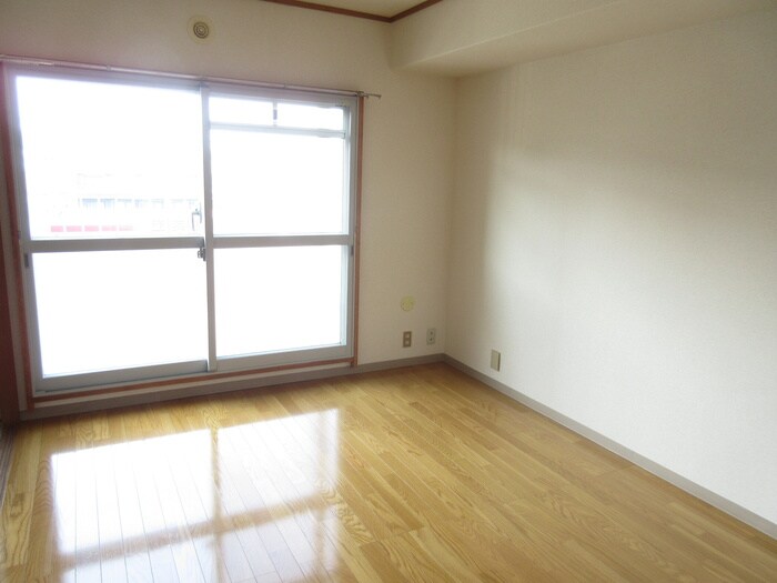 物件内観写真14　(居室)