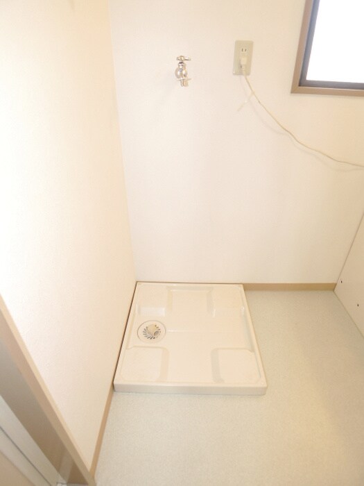 物件内観写真11　(廊下)