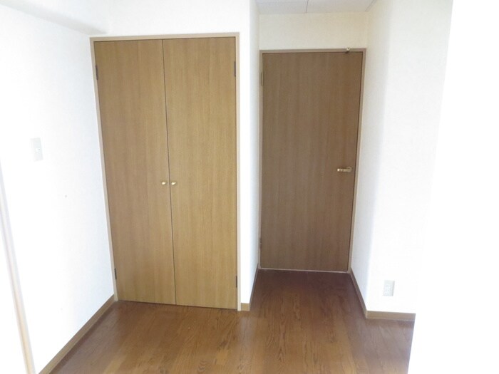 物件内観写真12　(室内からの展望)