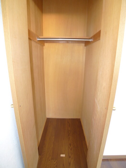 物件内観写真13　(収納)