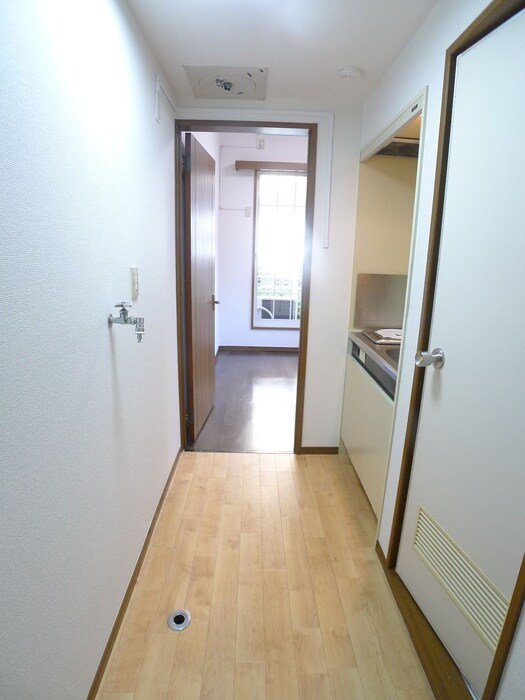 物件内観写真22　(玄関)