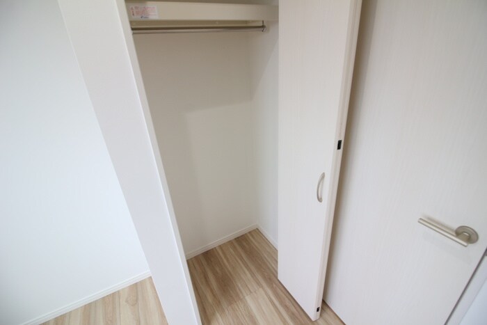 物件内観写真7　(収納)