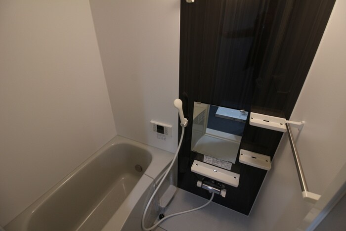 物件内観写真13　(バス／シャワールーム等)