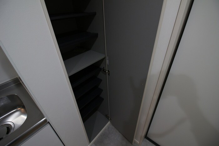 物件内観写真15　(靴箱)