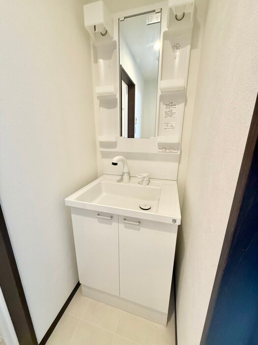 物件内観写真12　(洗面)