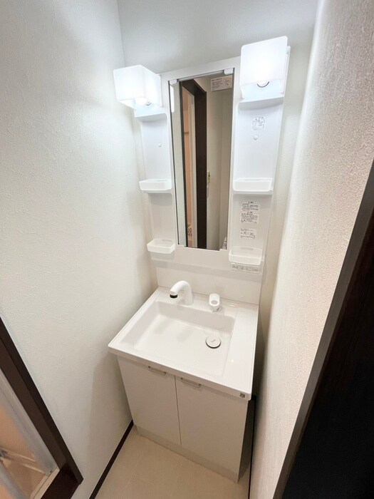 物件内観写真12　(洗面)