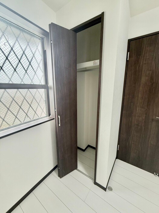 物件内観写真13　(収納)