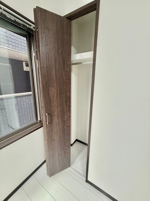 物件内観写真13　(収納)